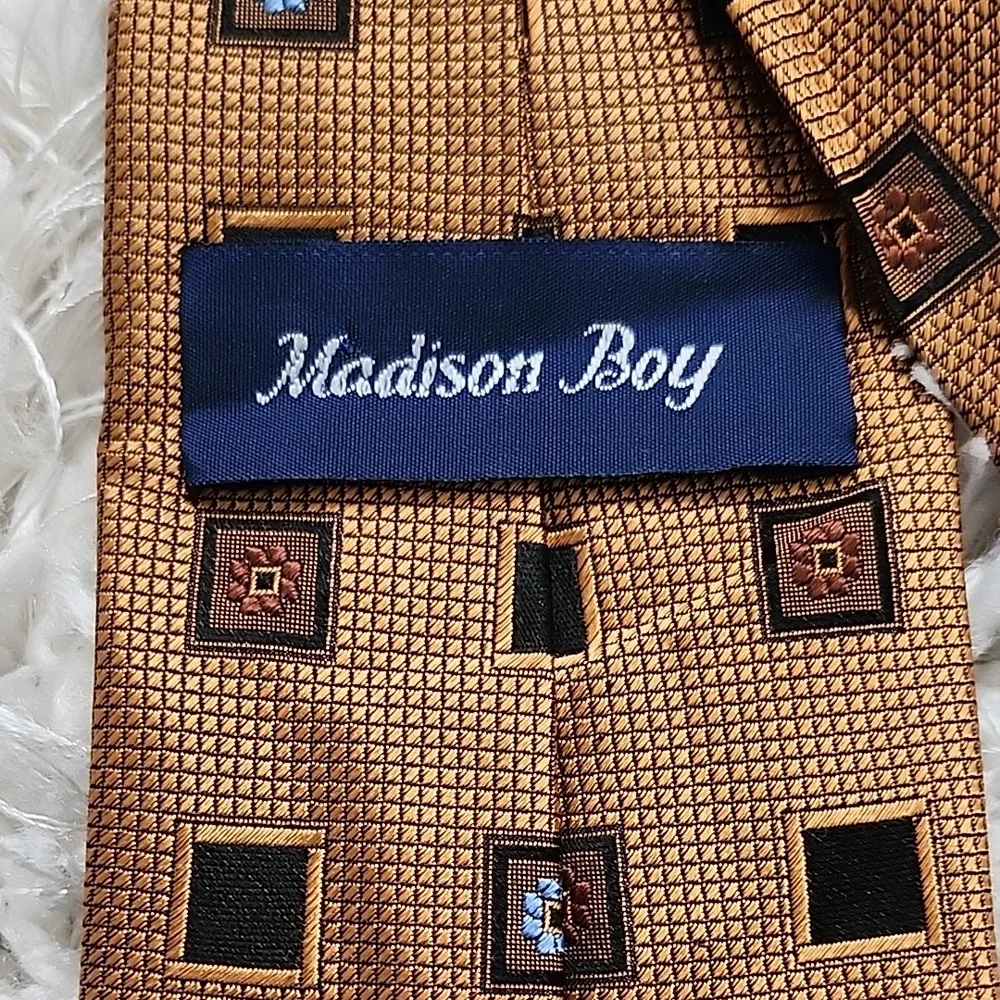 Madison Boy Brown Geometric Pattern Pre-Tie